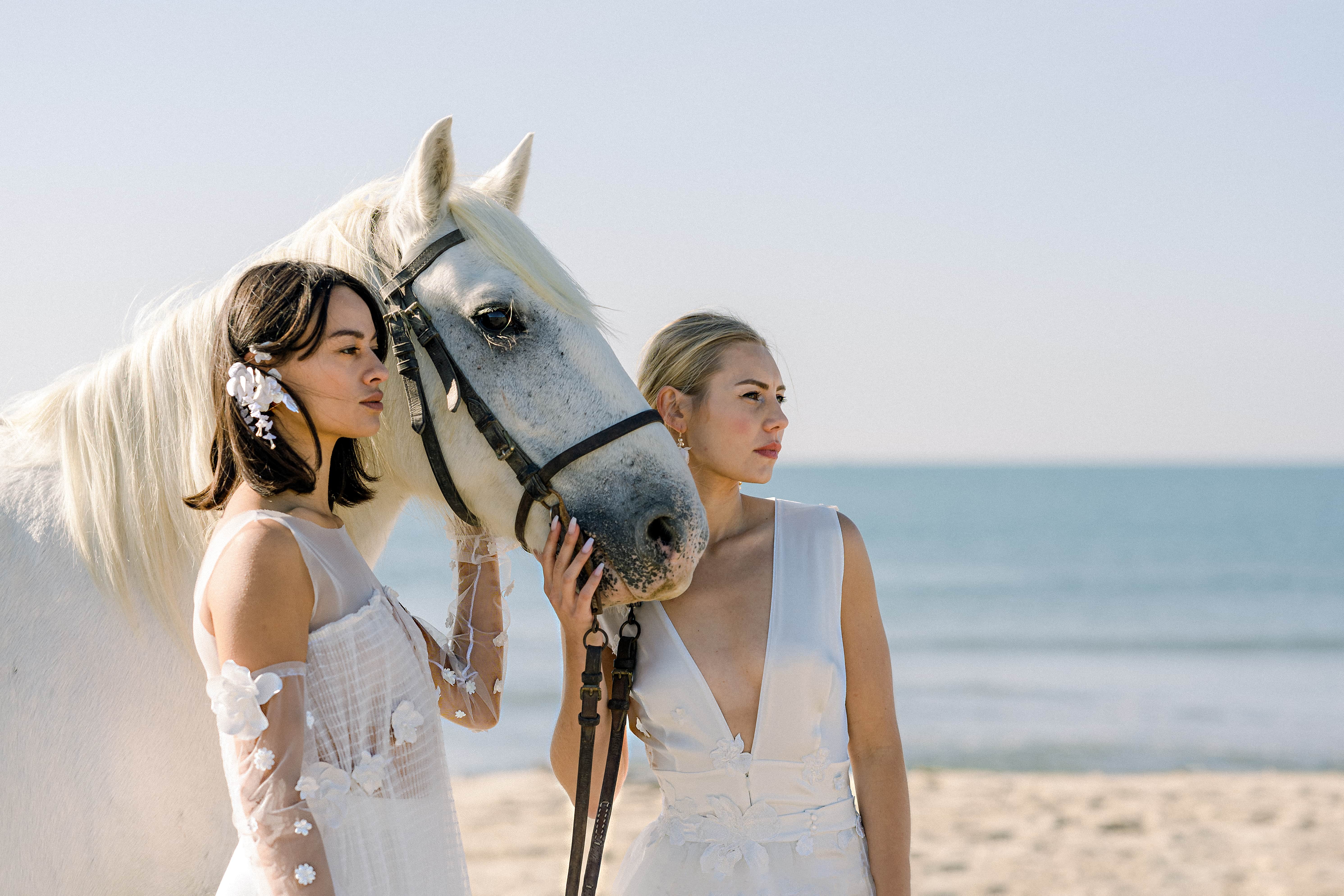 Marisa & Léonie- Elisa Ness